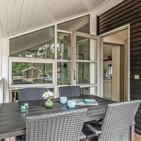 2 Bedroom Awesome In * Neksø